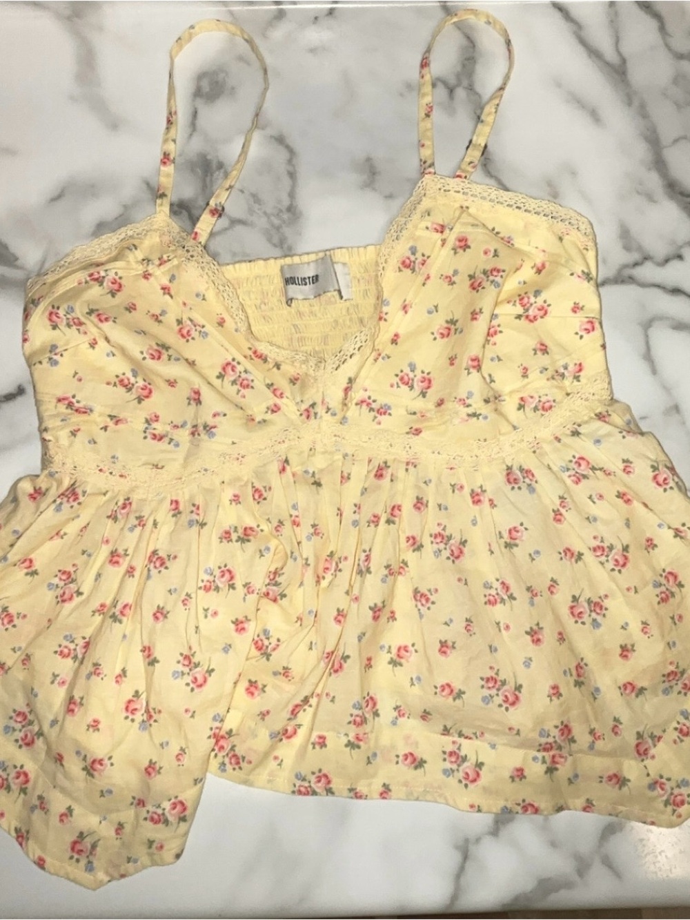 Hollister Pale Yellow Floral Lace-Trim Spaghetti Cami
